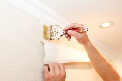 Pose de papier peint à Villebichot — revêtements muraux et toiles de verre
